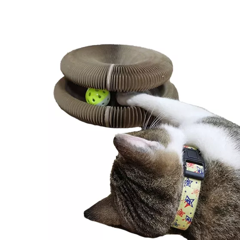 2022 Hot Sale Pet Toys Cat Scratching Board With Toy Bell Foldable Cat Litter Scratching Board Pet Cat